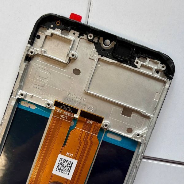 Дисплей для Realme C63 (RMX3939) з чорним тачскріном та корпусною рамкою, Original Self Welded 108267 фото