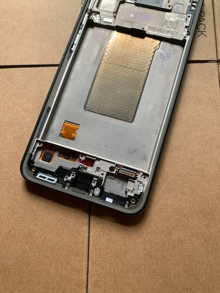 Дисплей для Samsung A366 Galaxy A36 5G 2025 з чорним тачскріном та корпусною рамкою, Original (China) 83332 фото
