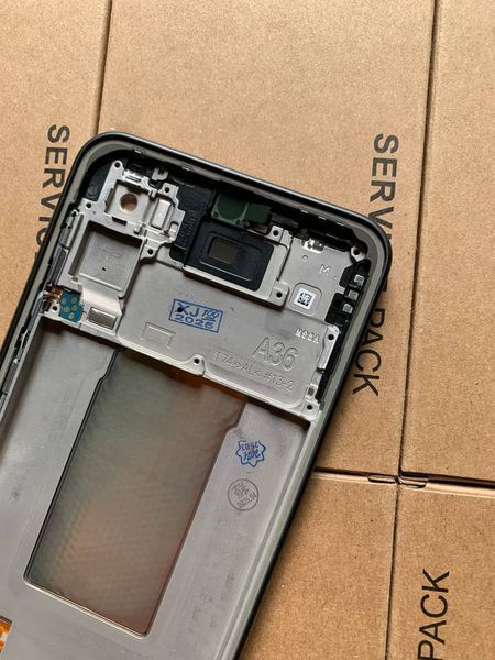 Дисплей для Samsung A366 Galaxy A36 5G 2025 з чорним тачскріном та корпусною рамкою, Original (China) 83332 фото